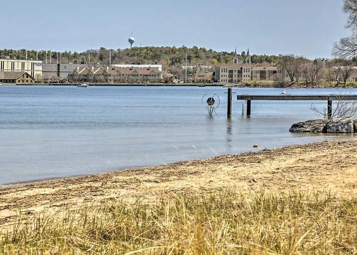 Modern Sturgeon Bay Home By Potawatomi State Park!